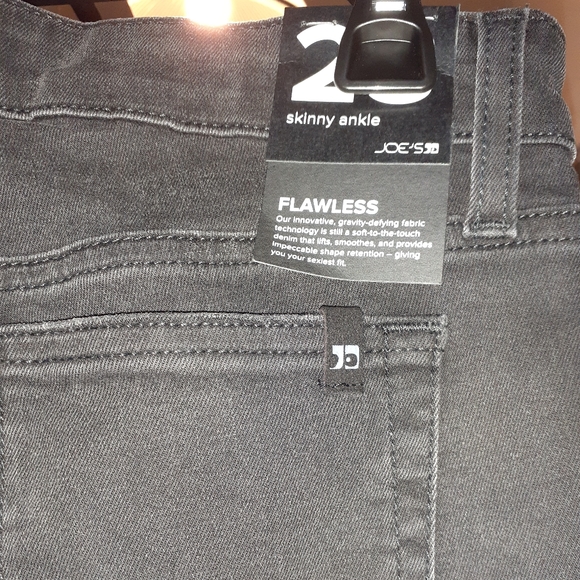 Joe's Jeans Flawless Icon Ankle Skinny Jeans - Picture 4 of 7